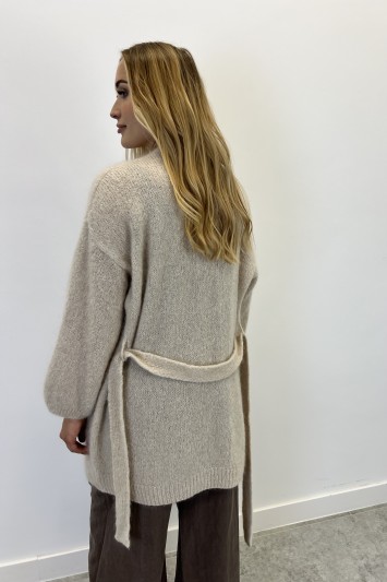 SWETER WIĄZANY